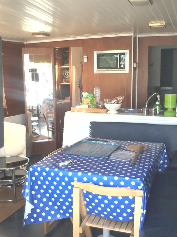 Bateau Houseboat Camille Hotel Donchery Exterior photo